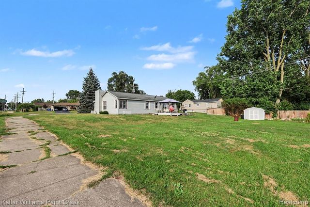 4959 Irwindale Drive, Waterford, MI 48328