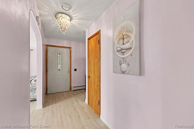 4959 Irwindale Drive, Waterford, MI 48328