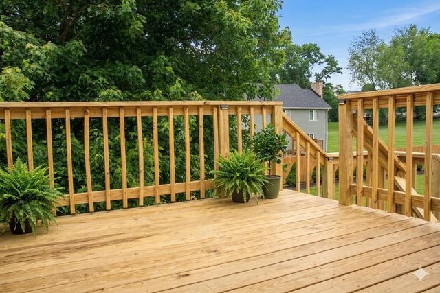 1042 Marina Drive, Hurricane, WV 25526