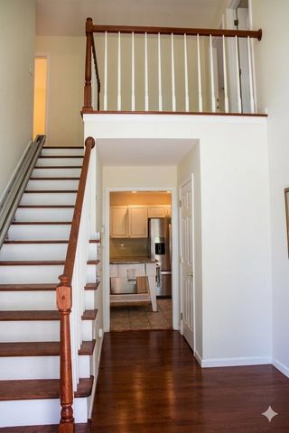 1042 Marina Drive, Hurricane, WV 25526