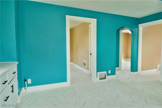 664 Tenney Avenue, Campbell, OH 44405