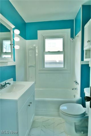 664 Tenney Avenue, Campbell, OH 44405