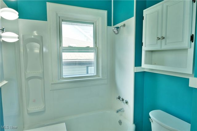 664 Tenney Avenue, Campbell, OH 44405