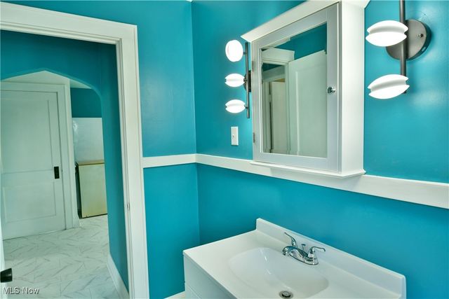 664 Tenney Avenue, Campbell, OH 44405