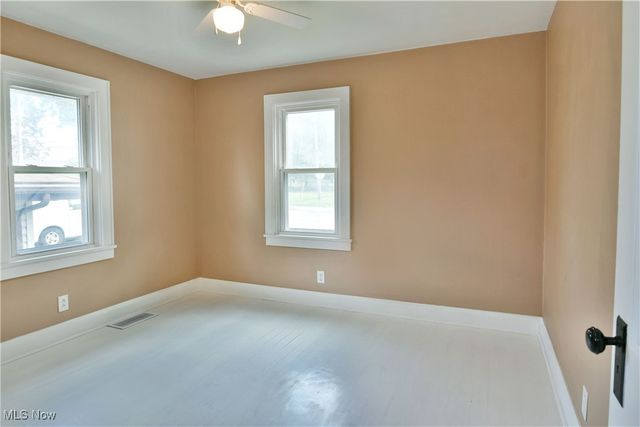 664 Tenney Avenue, Campbell, OH 44405