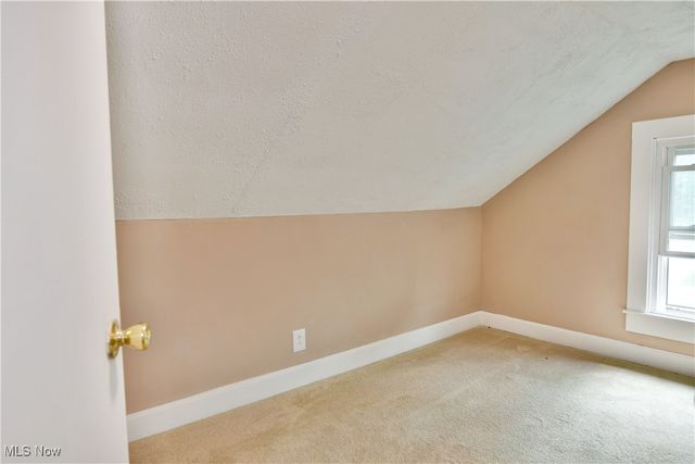 664 Tenney Avenue, Campbell, OH 44405