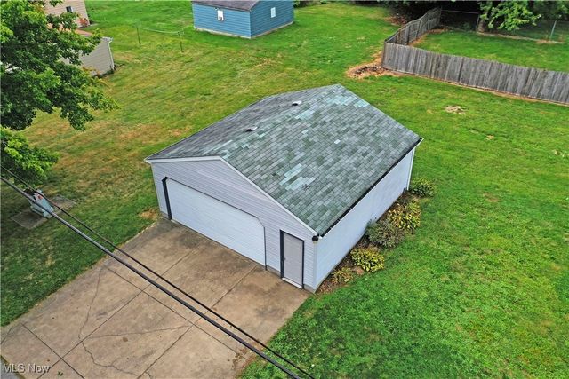 664 Tenney Avenue, Campbell, OH 44405