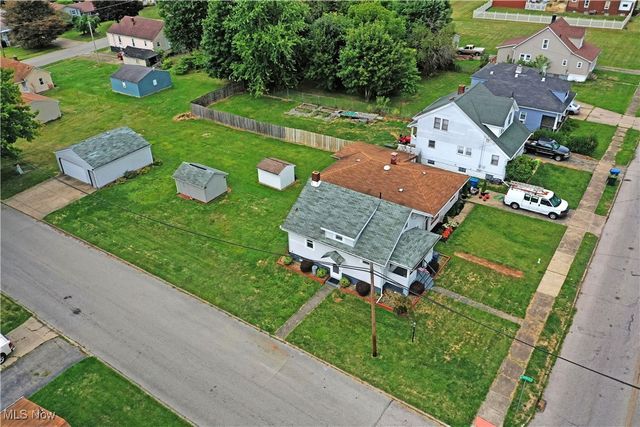 664 Tenney Avenue, Campbell, OH 44405