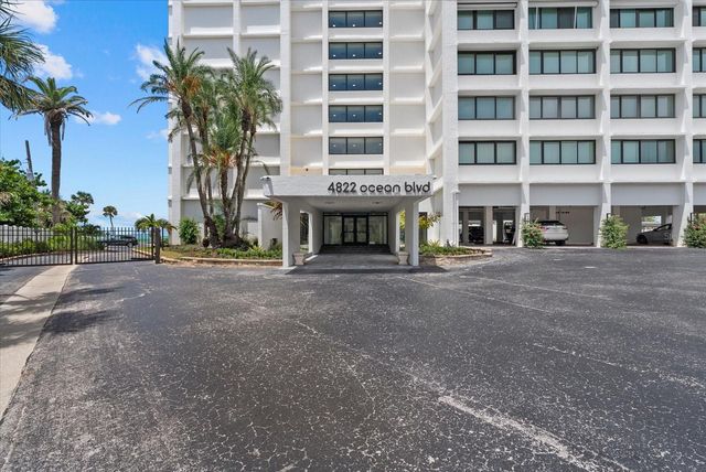 4822 OCEAN BOULEVARD 11E, Sarasota, FL 34242