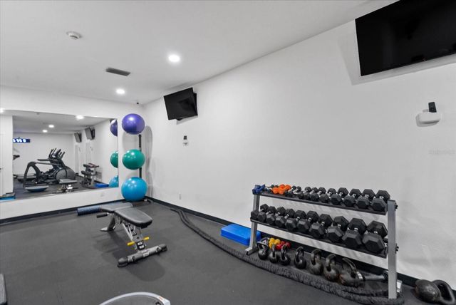 4822 OCEAN BOULEVARD 11E, Sarasota, FL 34242