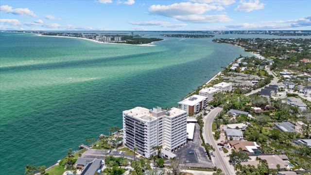 4822 OCEAN BOULEVARD 11E, Sarasota, FL 34242