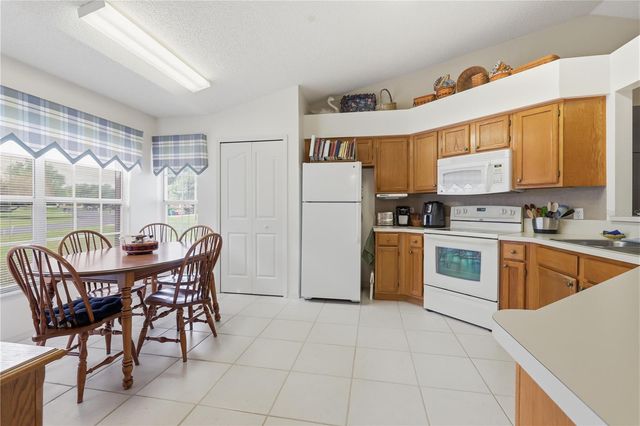 609 N 4TH AVENUE, Deltona, FL 32725