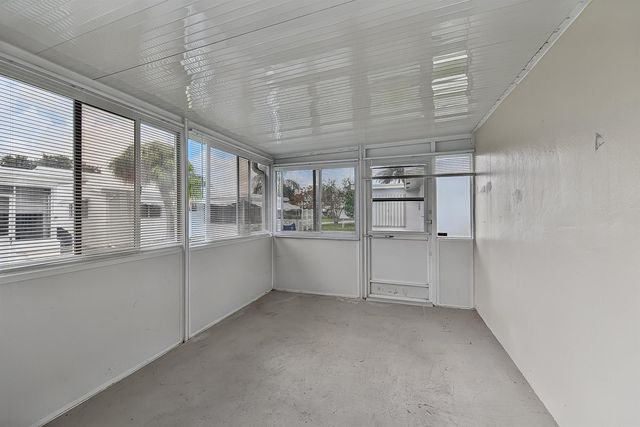 2581 E Golf Boulevard, Pompano Beach, FL 33064