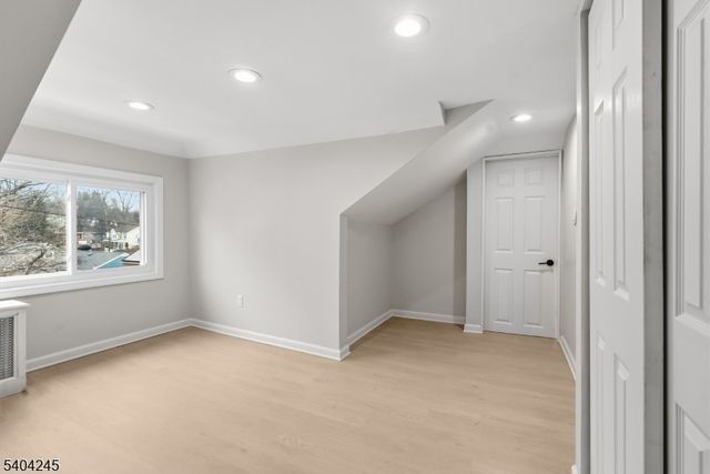 33 Robertson Rd, West Orange Twp., NJ 07052