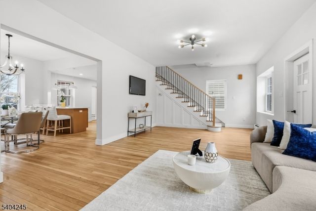 33 Robertson Rd, West Orange Twp., NJ 07052