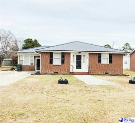 1321 E Washington, Dillon, SC 29536