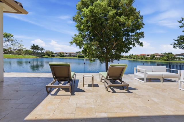 10271 Peninsula Place, Parkland, FL 33076