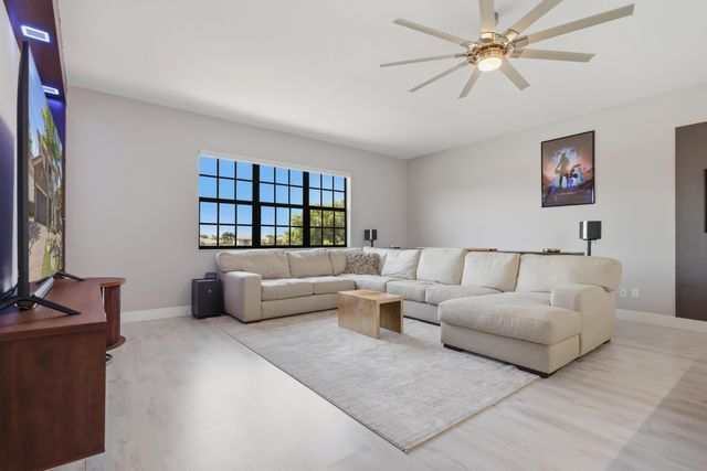 10271 Peninsula Place, Parkland, FL 33076