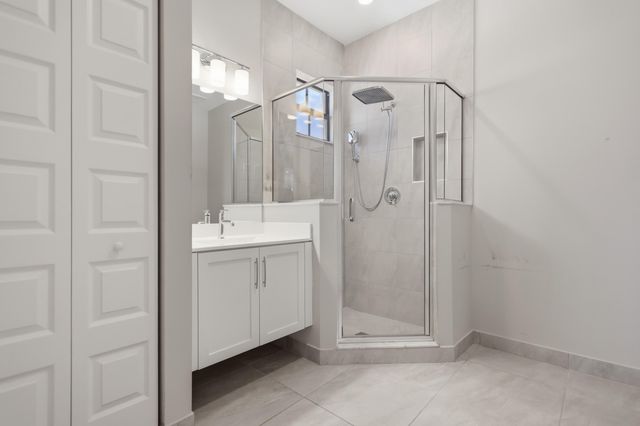 10271 Peninsula Place, Parkland, FL 33076