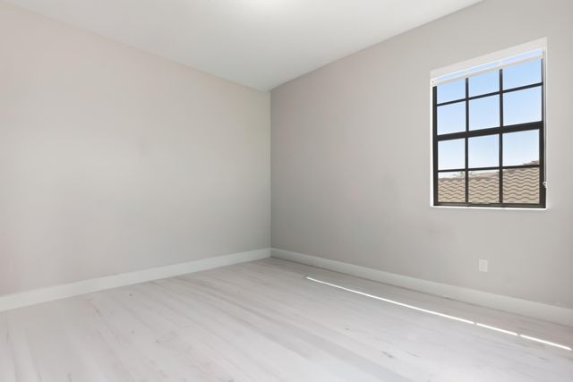 10271 Peninsula Place, Parkland, FL 33076