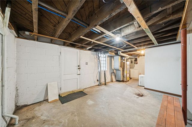 3 Sewickley Ave, Sewickley Twp, PA 15637