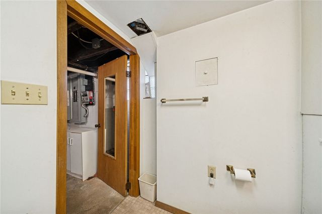 3 Sewickley Ave, Sewickley Twp, PA 15637