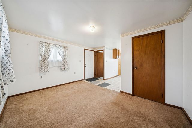 3 Sewickley Ave, Sewickley Twp, PA 15637