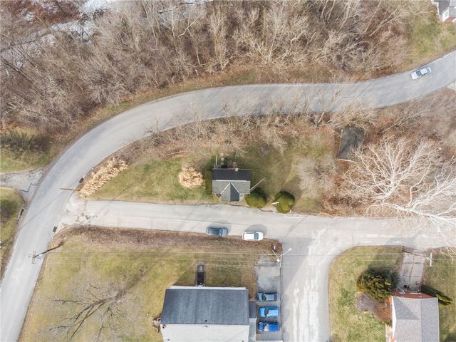 3 Sewickley Ave, Sewickley Twp, PA 15637