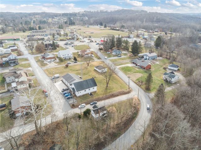 3 Sewickley Ave, Sewickley Twp, PA 15637