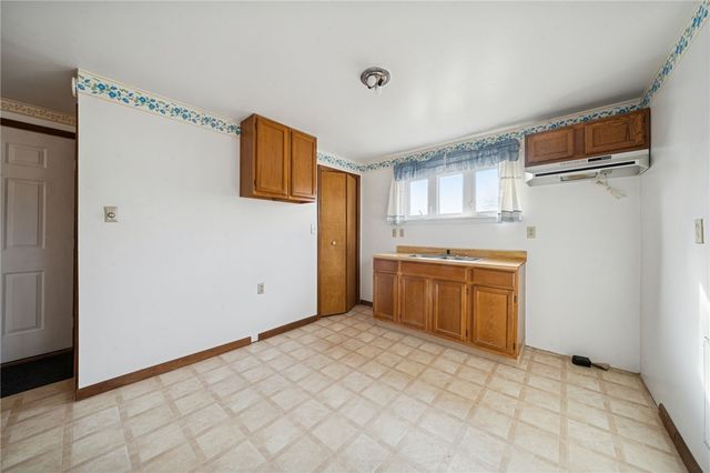 3 Sewickley Ave, Sewickley Twp, PA 15637