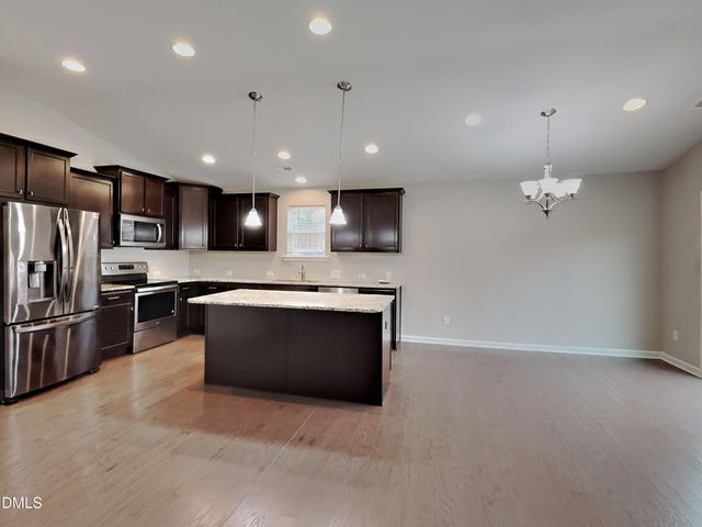 64 Crew Club Court, Clayton, NC 27527