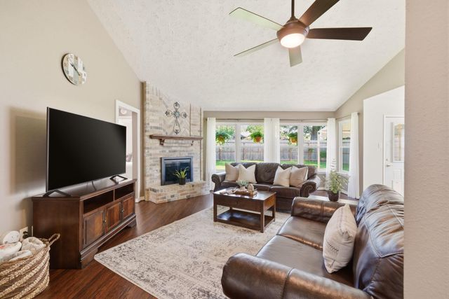 3031 Becket Street, Pearland, TX 77584