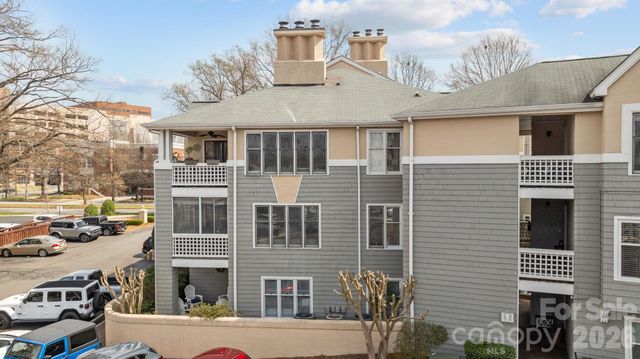 318 Queens Road 11, Charlotte, NC 28204