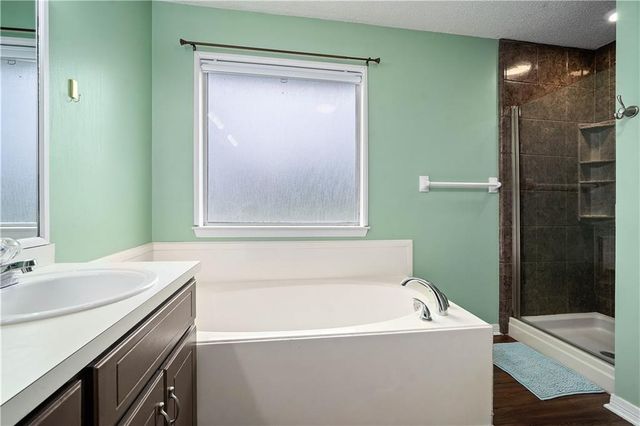 2290 Bob White Court, Mobile, AL 36695