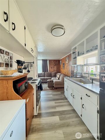 825 2nd Avenue N, Okanogan, WA 98840