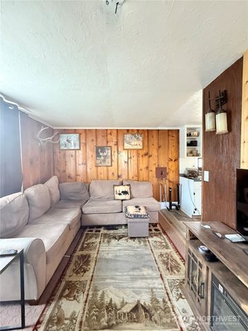 825 2nd Avenue N, Okanogan, WA 98840