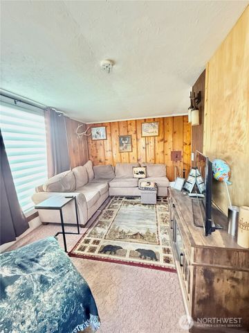 825 2nd Avenue N, Okanogan, WA 98840