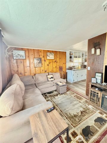 825 2nd Avenue N, Okanogan, WA 98840