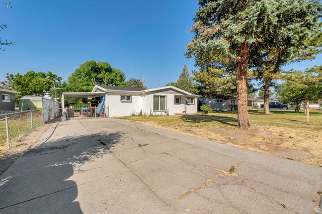 3728 S AMERICAN DR, West Valley City, UT 84119