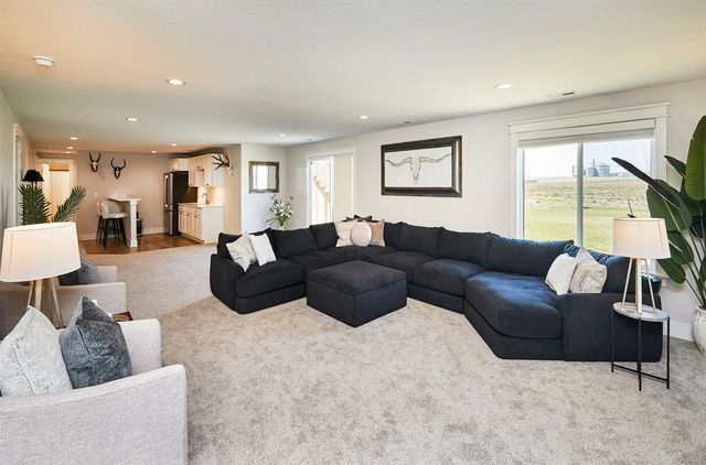 455 NW Ashley Circle, Waukee, IA 50263