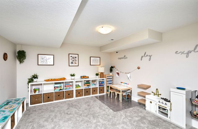 455 NW Ashley Circle, Waukee, IA 50263