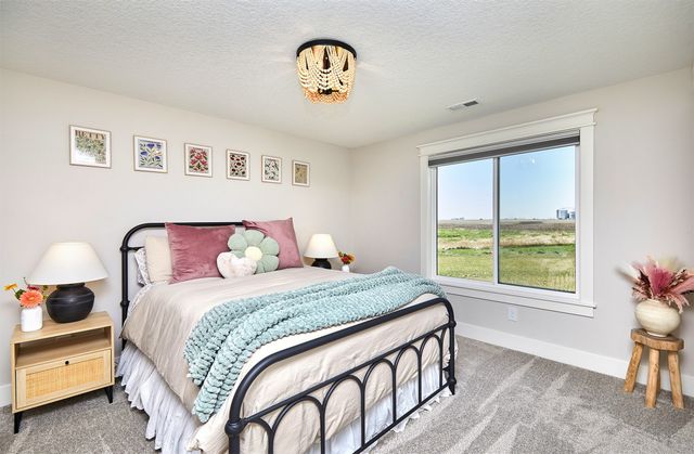 455 NW Ashley Circle, Waukee, IA 50263