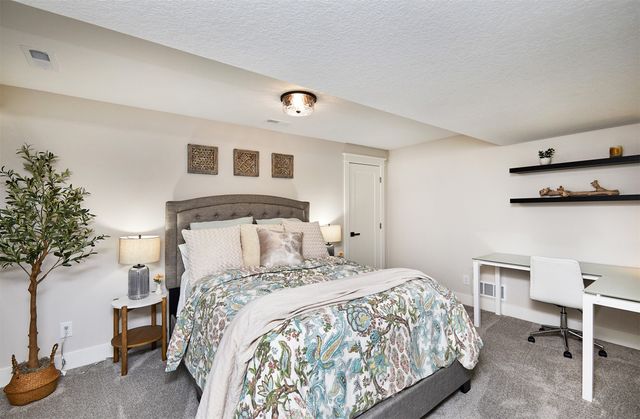 455 NW Ashley Circle, Waukee, IA 50263
