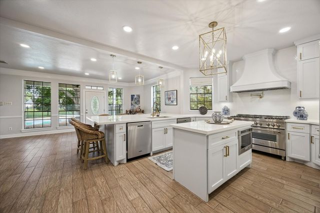 32743 Weybridge St, Fulshear, TX 77441