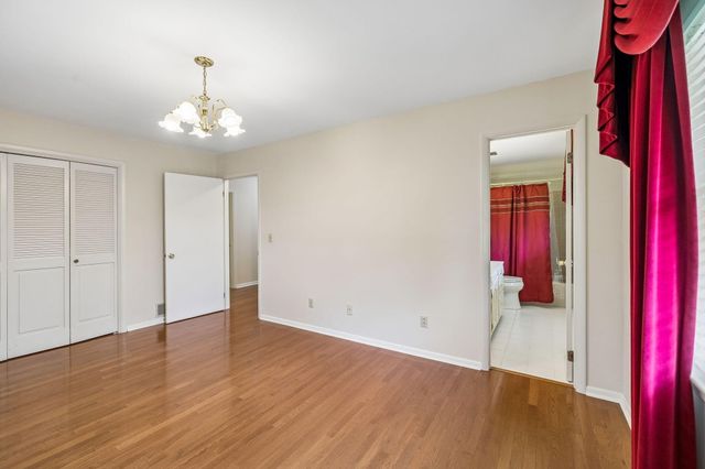 9526 Cimarron Lane, Ooltewah, TN 37363