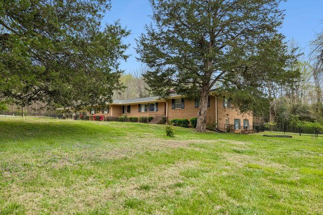 9526 Cimarron Lane, Ooltewah, TN 37363