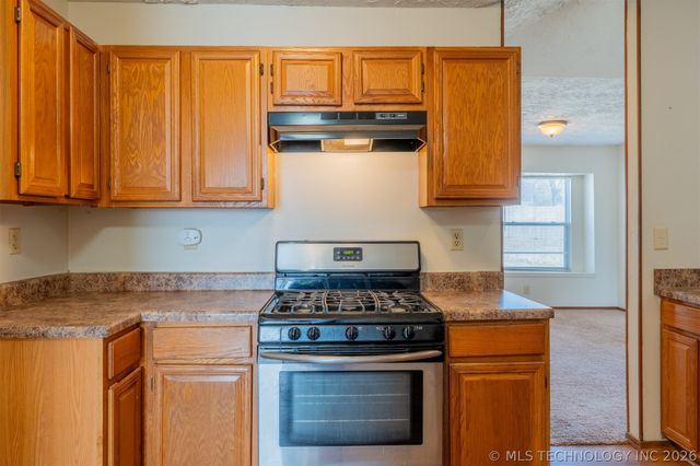 4200 S Poplar Avenue, Broken Arrow, OK 74011