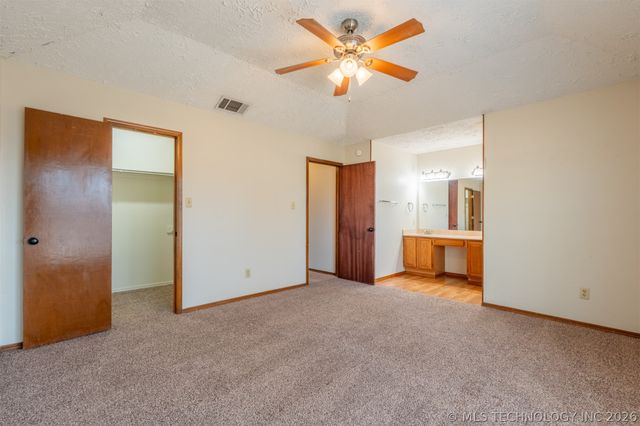 4200 S Poplar Avenue, Broken Arrow, OK 74011