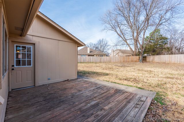4200 S Poplar Avenue, Broken Arrow, OK 74011