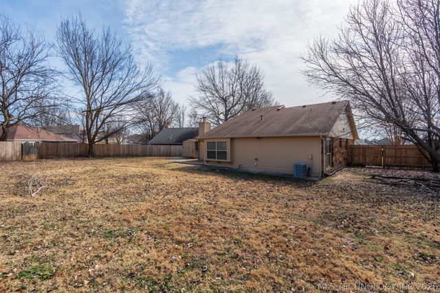 4200 S Poplar Avenue, Broken Arrow, OK 74011